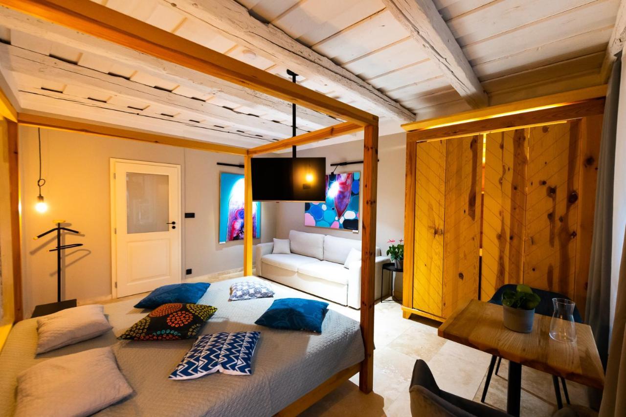 Hotel Desatero Mikulov Dış mekan fotoğraf