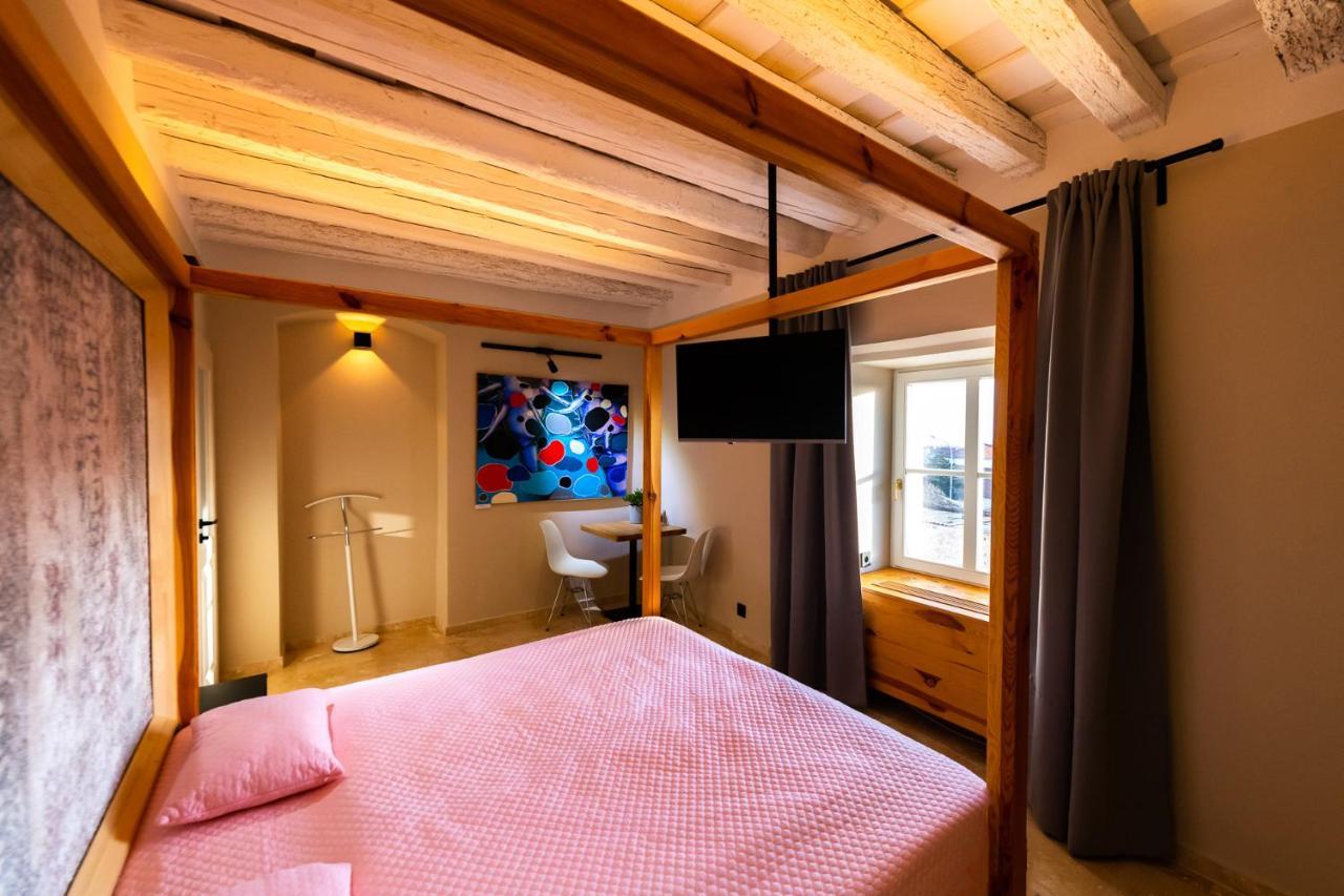 Hotel Desatero Mikulov Dış mekan fotoğraf