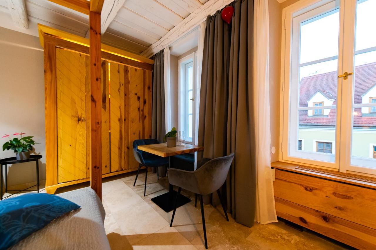 Hotel Desatero Mikulov Dış mekan fotoğraf