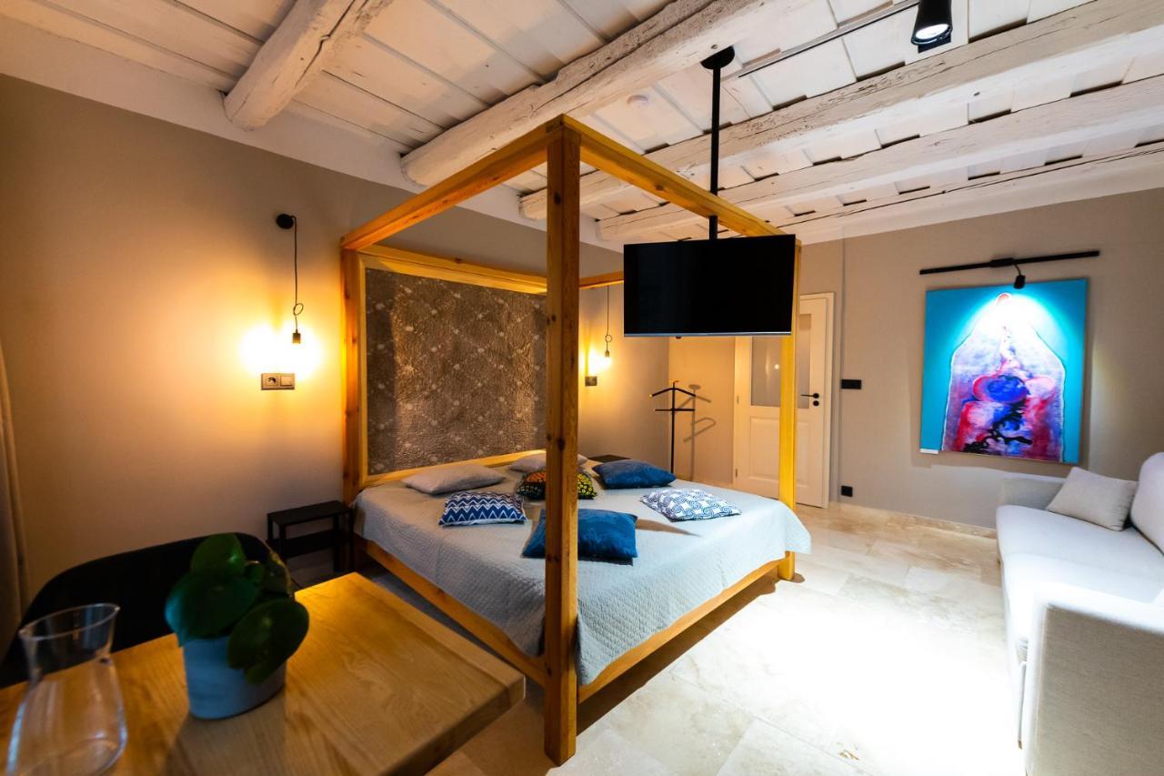 Hotel Desatero Mikulov Dış mekan fotoğraf